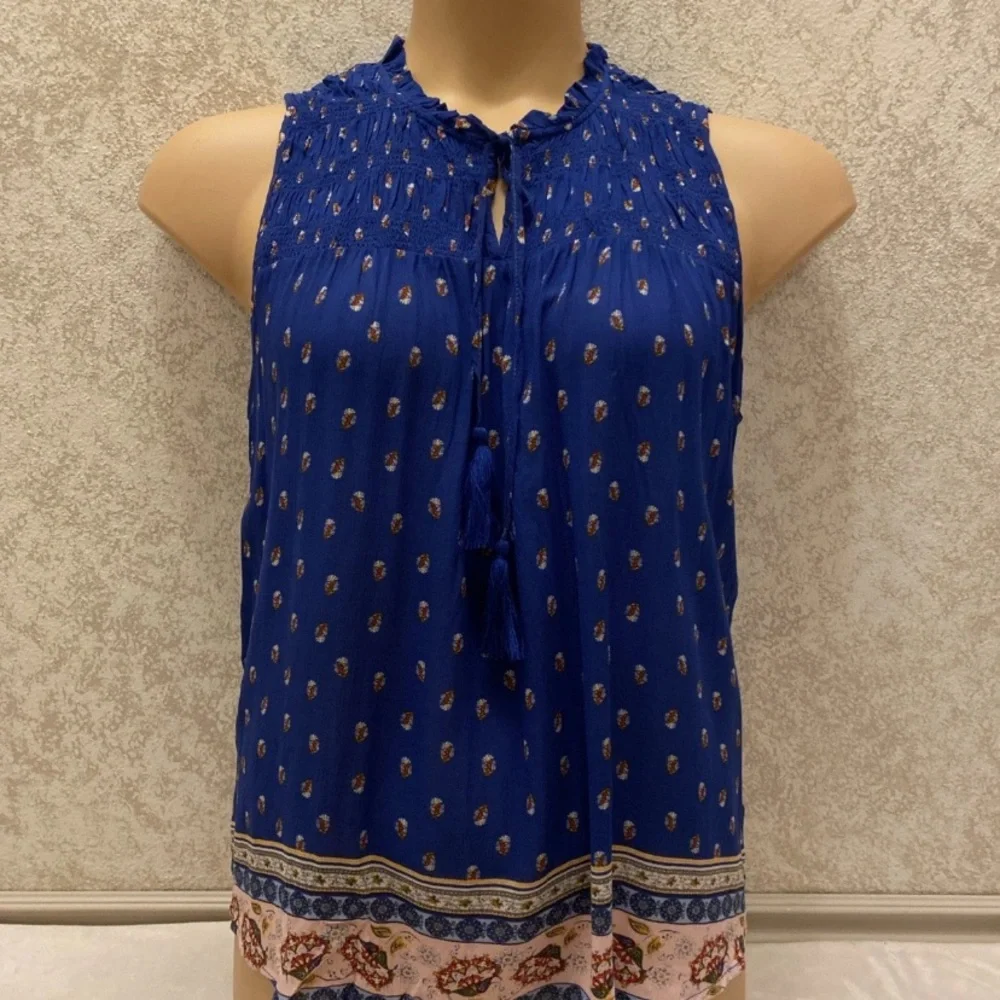 Rewind Royal Blue Sleeveless Floral Blouse with Patterned Hem